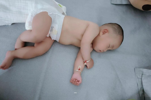 攀枝花怀孕肚子撑的难受